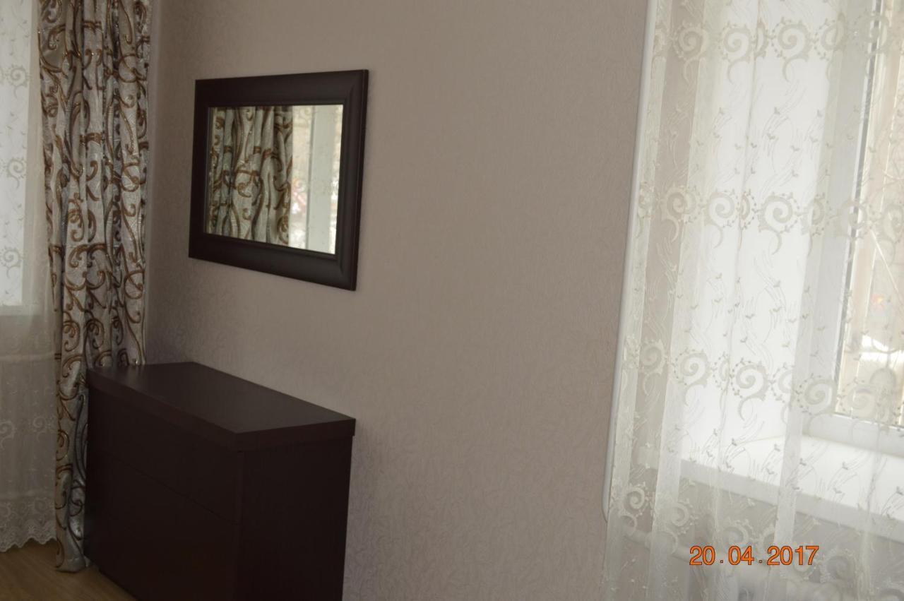 Apartments On Prospekt Oktyabrya ウファ エクステリア 写真